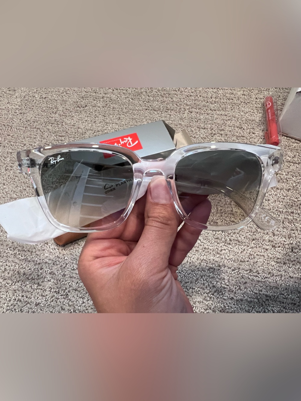 Ray-Ban Clear Frame Sunglasses with Dark Lenses 4323 BRAND NEW